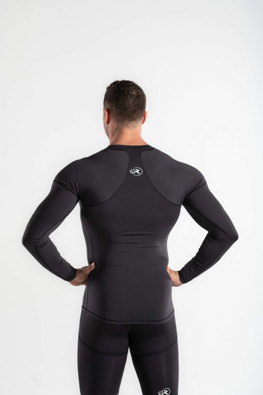 Compression Shirt with Ice/Heat Gel Capsules – Recoverite